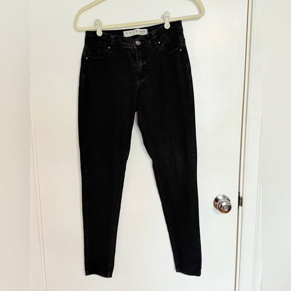 Black Skinny Jeans - Picture 1 of 3